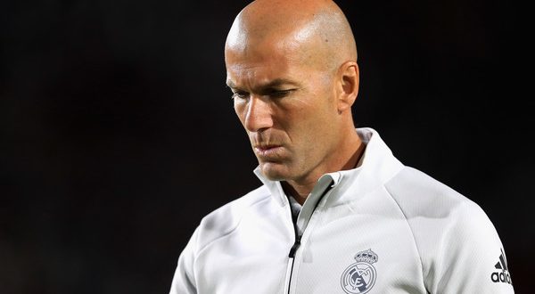 زيدان خلال أكون ريال مدريد 209275814.jpg